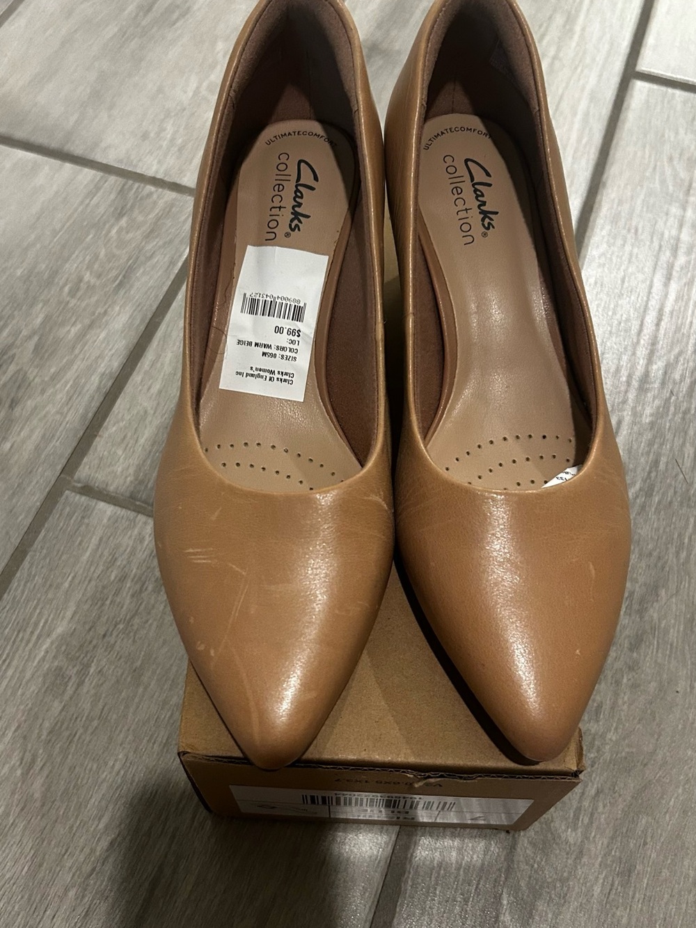 Clarks Collection Women's Tan Pointed-Toe Leather Pumps
